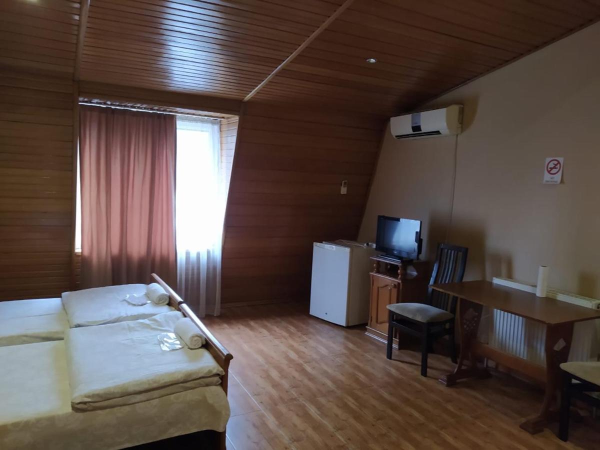 Hotel Ni&La 바투미 외부 사진